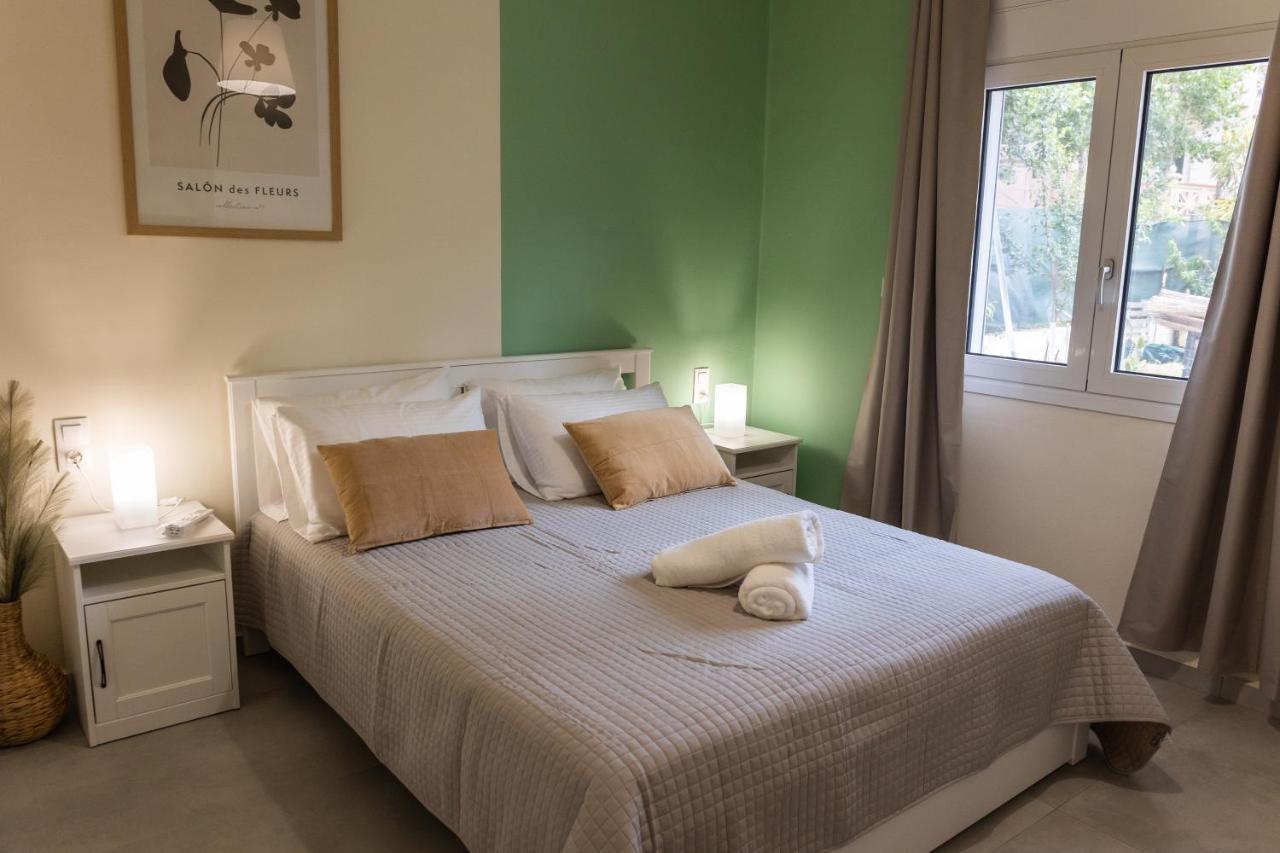 Adriana Apartment Agia Marina  ภายนอก รูปภาพ