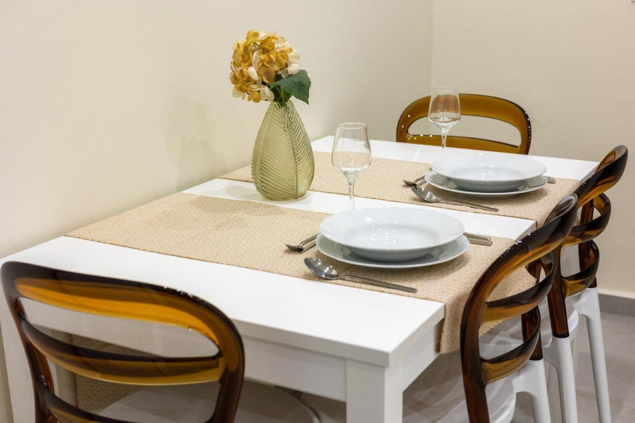 Adriana Apartment Agia Marina  ภายนอก รูปภาพ